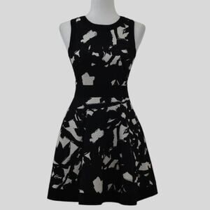 BANANA REPUBLIC Mini Women's Dress Size 0